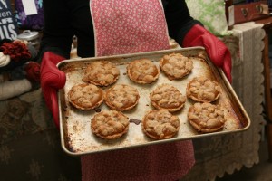 pumpkin struesel tarts